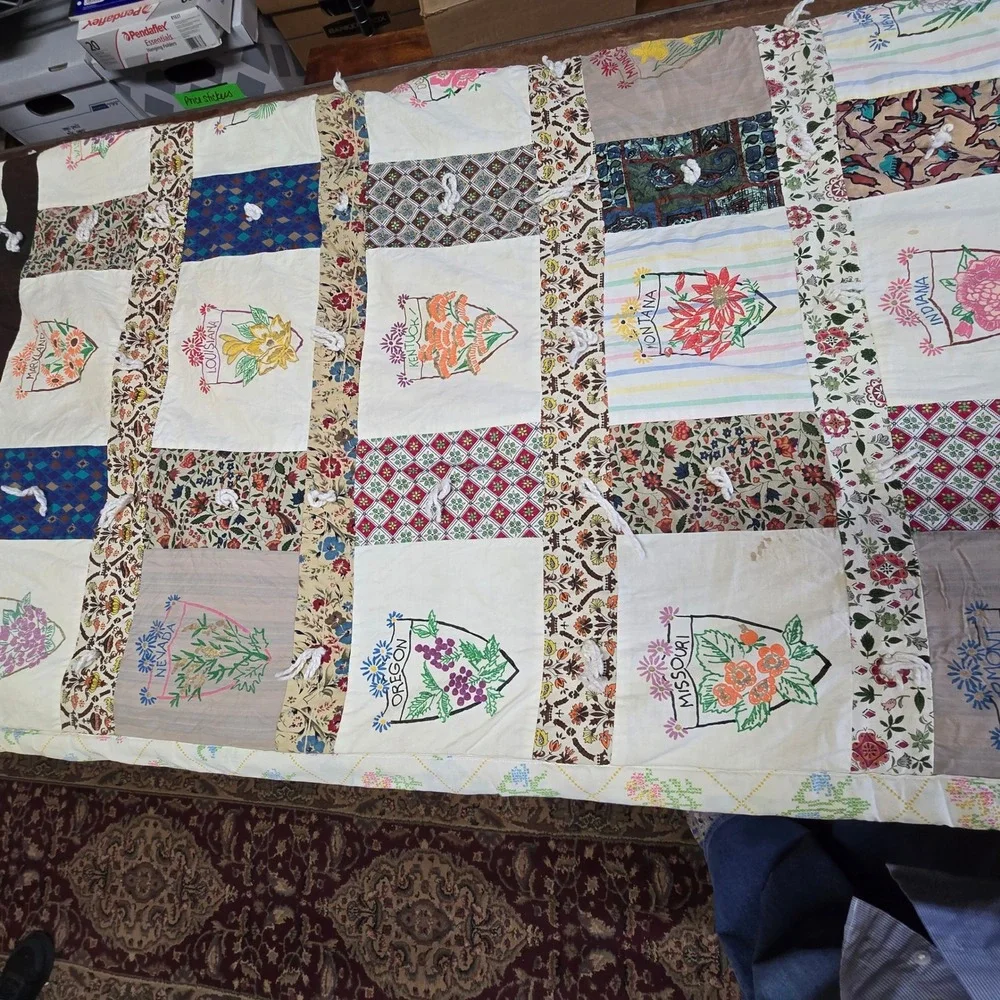 Vintage Handmade Quilt USA State Flowers Patchwork Folk Art Cottagecore 57x90